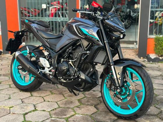YAMAHA MT-03 ABS YAMAHA MT-03 ABS